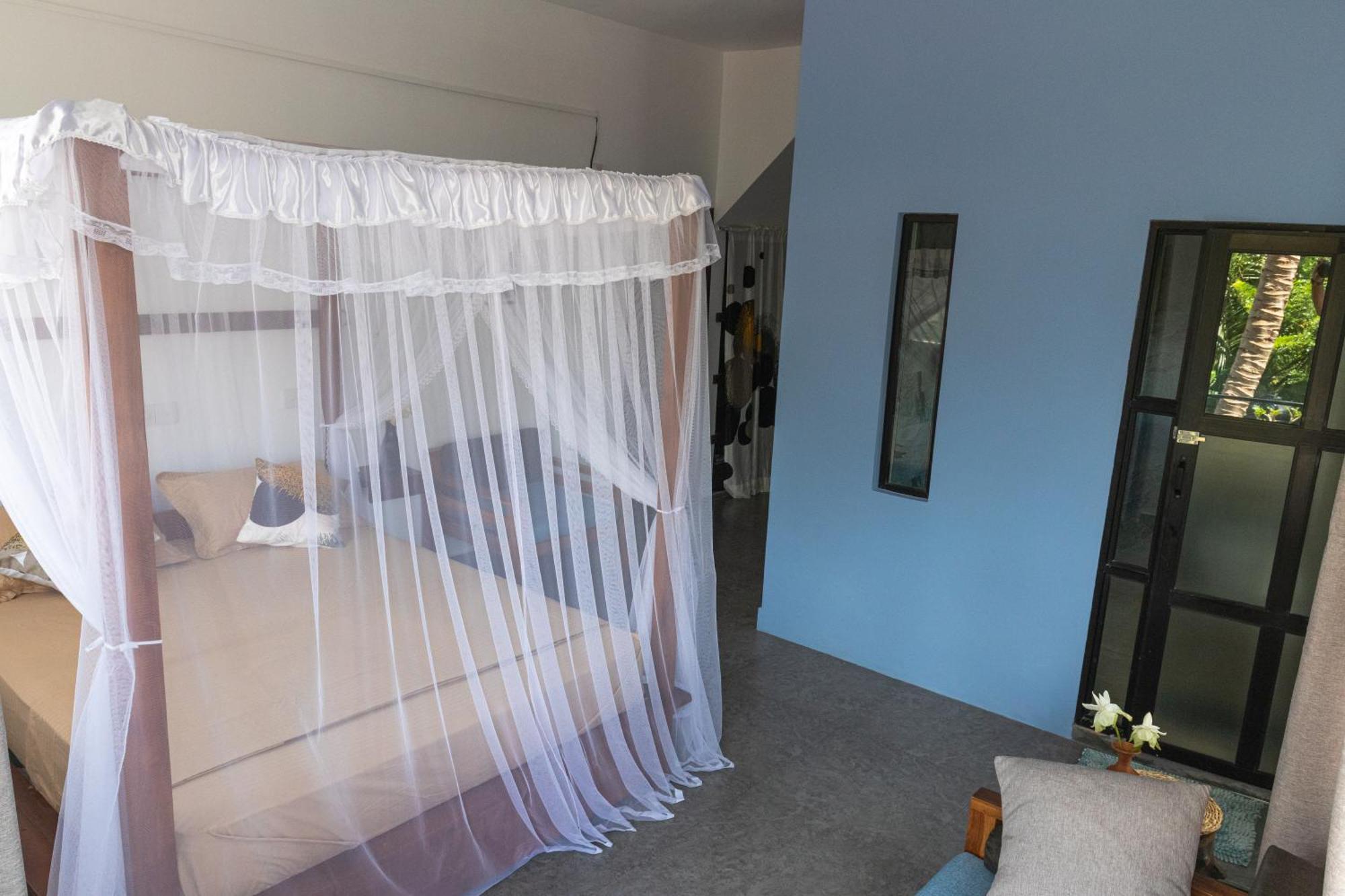 Srimany Bed & Breakfast Мириса Екстериор снимка